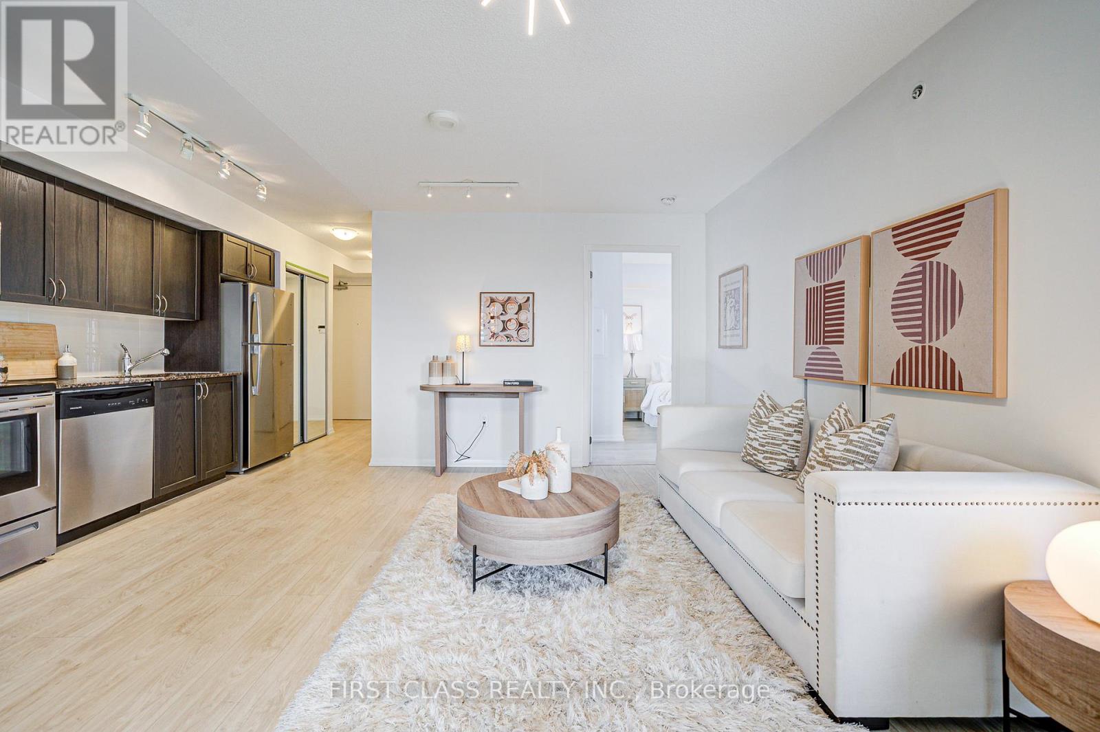526 - 3091 Dufferin Street, Toronto (Yorkdale-Glen Park), Ontario  M6A 2S7 - Photo 19 - W12442923