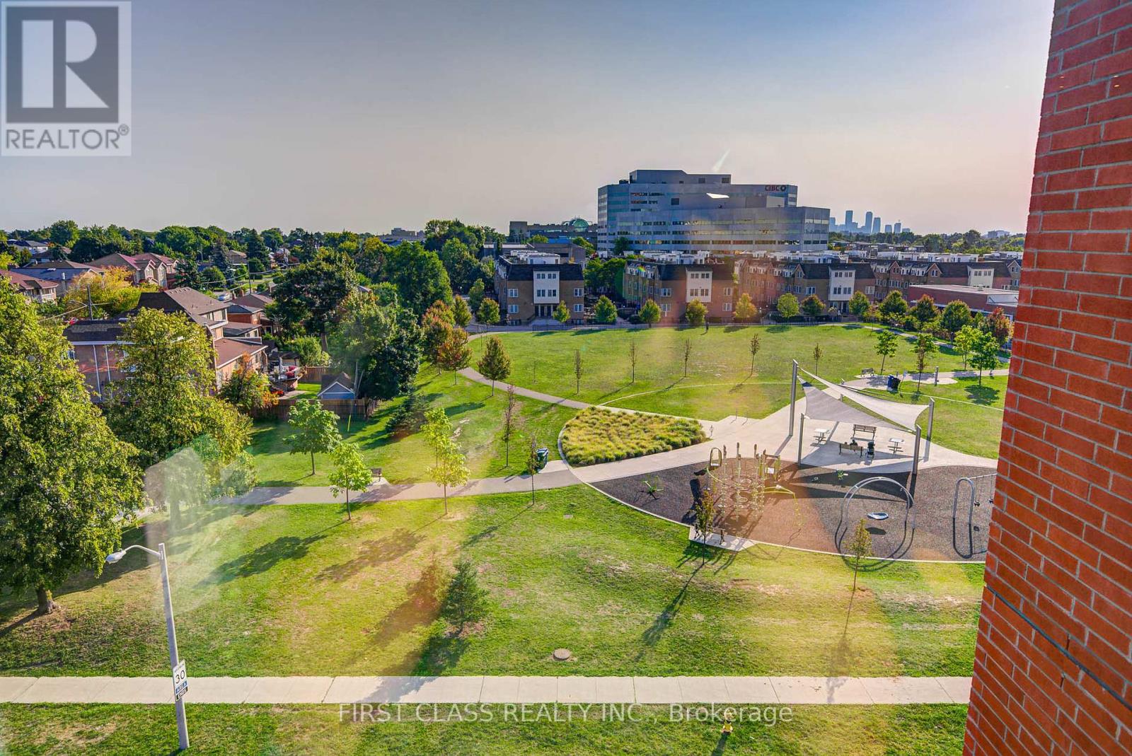 526 - 3091 Dufferin Street, Toronto (Yorkdale-Glen Park), Ontario  M6A 2S7 - Photo 25 - W12442923