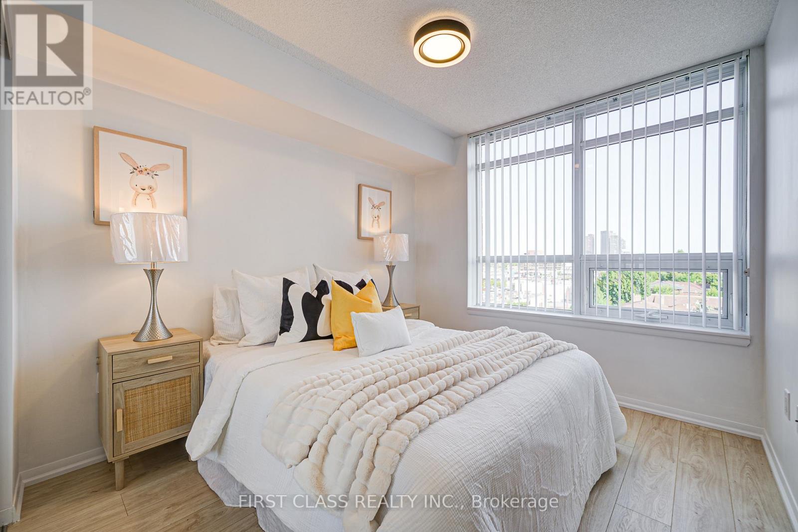 526 - 3091 Dufferin Street, Toronto (Yorkdale-Glen Park), Ontario  M6A 2S7 - Photo 5 - W12442923
