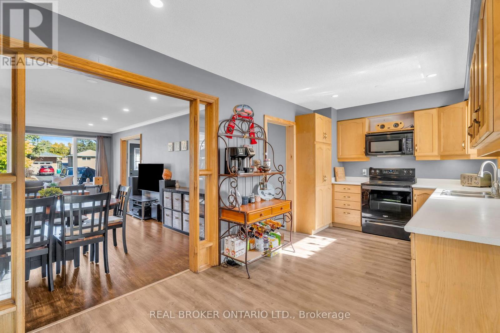 66a Dawson Road, Orangeville, Ontario  L9W 2W5 - Photo 11 - W12442950