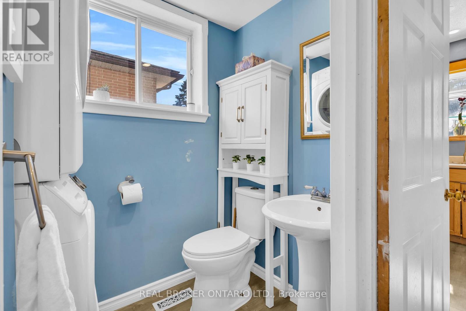 66a Dawson Road, Orangeville, Ontario  L9W 2W5 - Photo 13 - W12442950