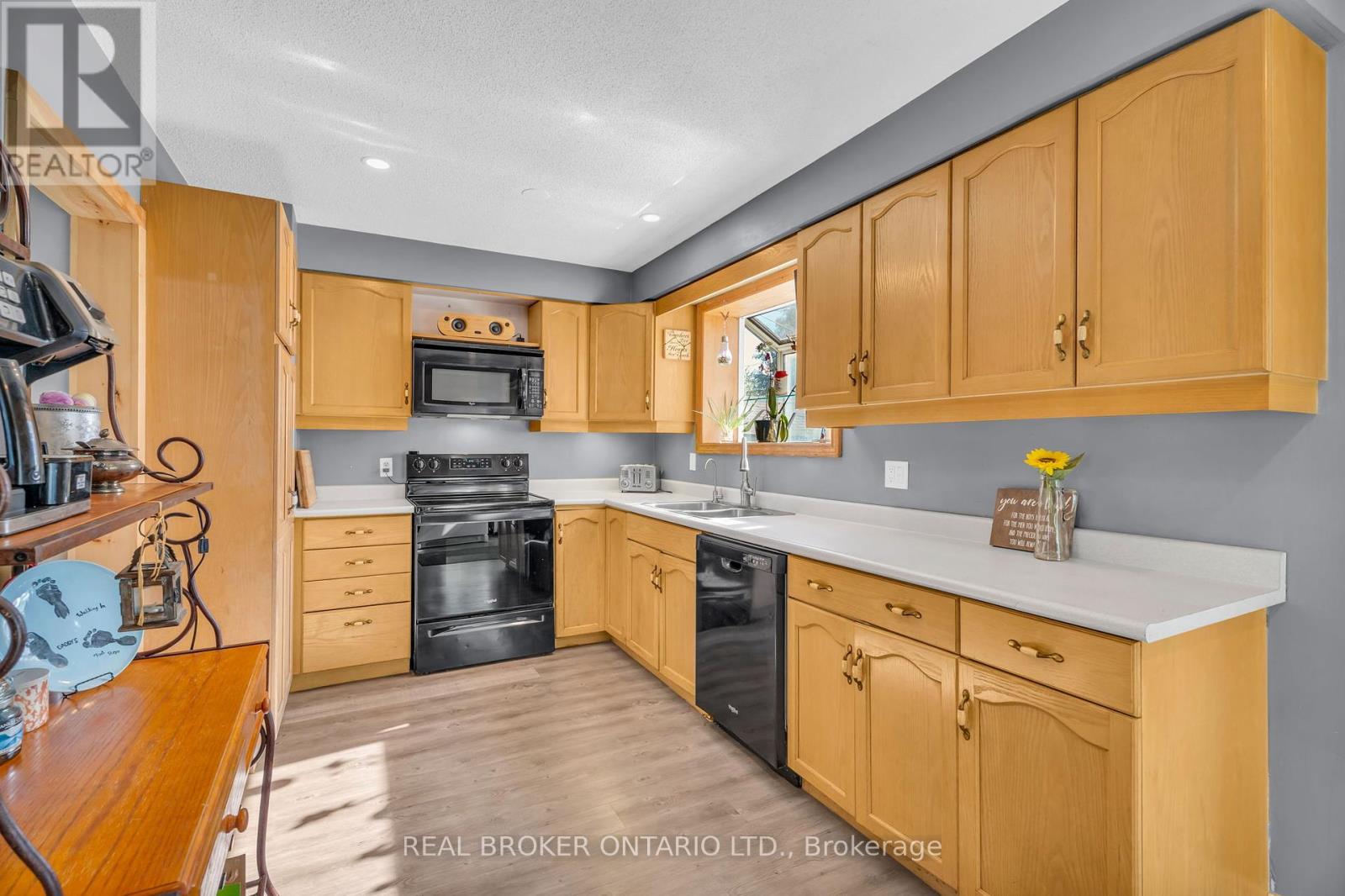 66a Dawson Road, Orangeville, Ontario  L9W 2W5 - Photo 9 - W12442950