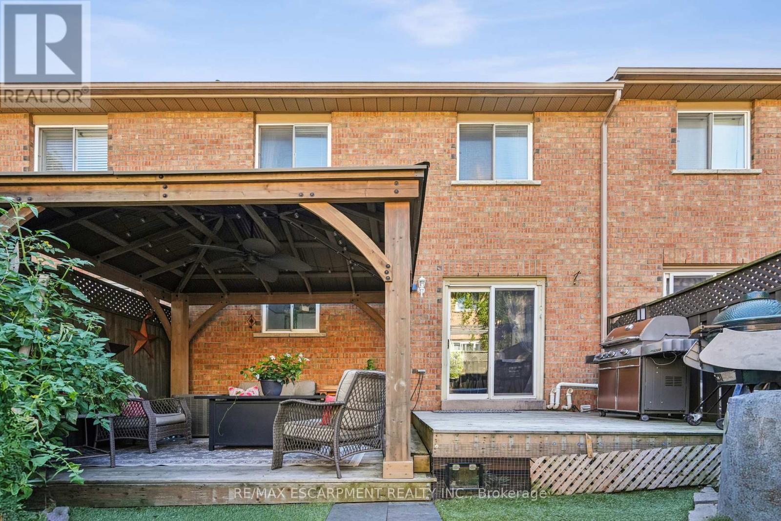 46 Dawson Crescent, Milton (Om Old Milton), Ontario  L9T 5H9 - Photo 41 - W12442967