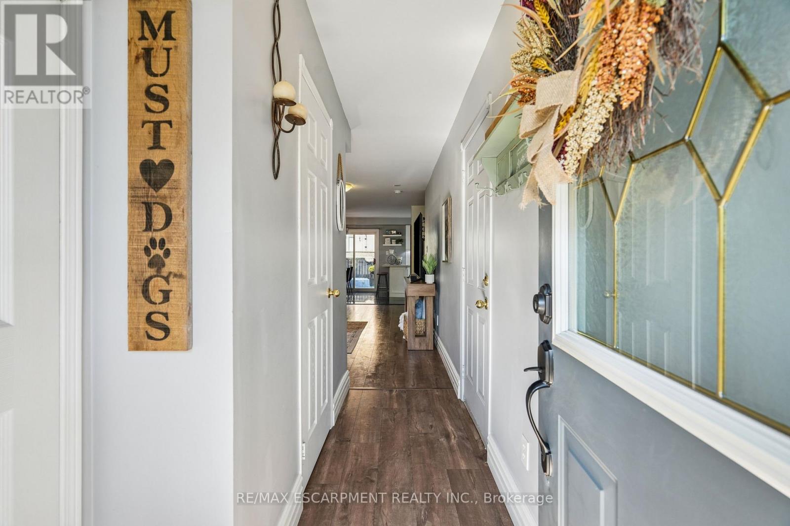 46 Dawson Crescent, Milton (Om Old Milton), Ontario  L9T 5H9 - Photo 6 - W12442967
