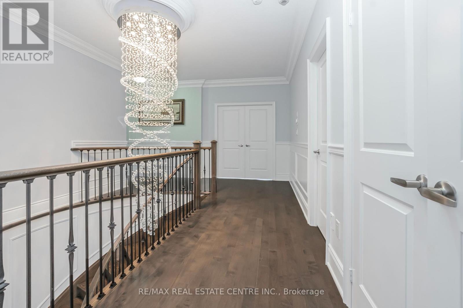 102 Belladonna Circle, Brampton (Toronto Gore Rural Estate), Ontario  L6P 4B6 - Photo 20 - W12442968