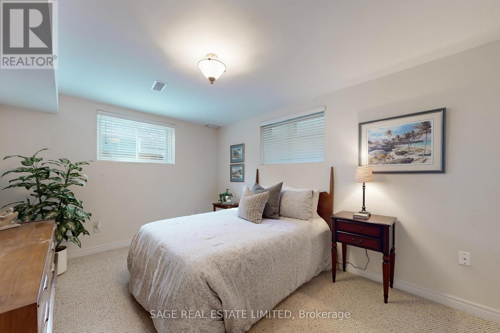 30 Nailsworth Crescent, Caledon, Ontario  L7C 1R3 - Photo 33 - W12442984
