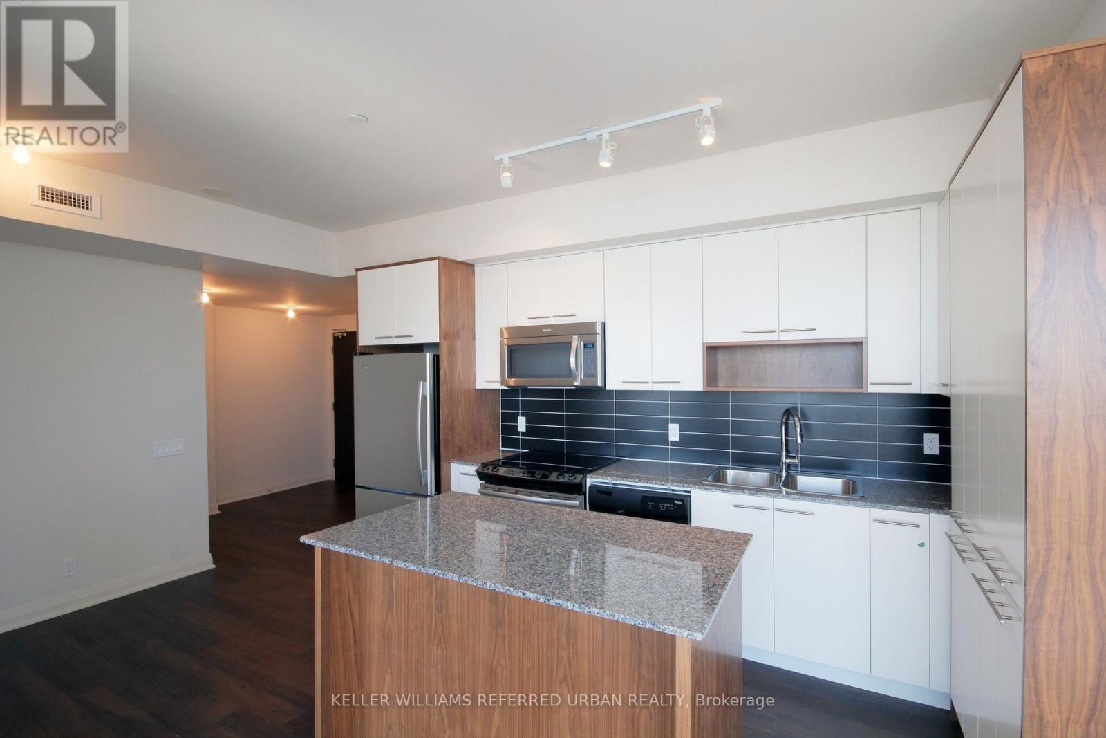 2904 - 5 Valhalla Inn Road, Toronto, Ontario  M9B 0B1 - Photo 3 - W12443013