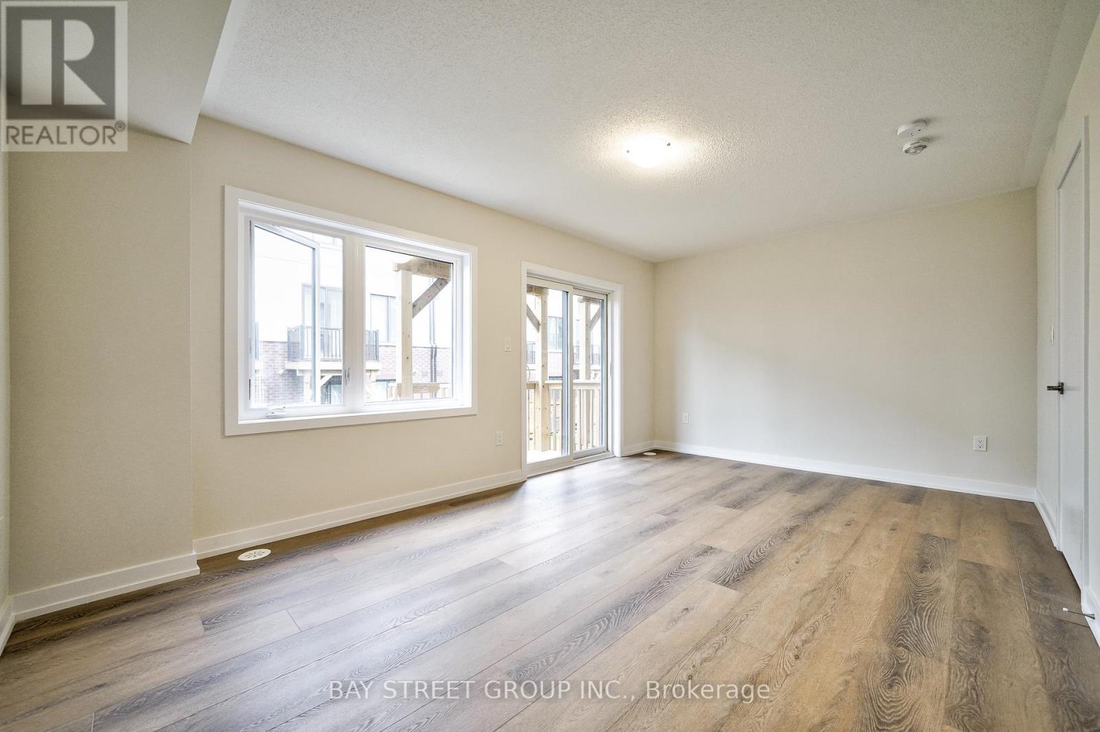 1324 Kaniv Street, Oakville, Ontario  L6M 5R3 - Photo 44 - W12443023