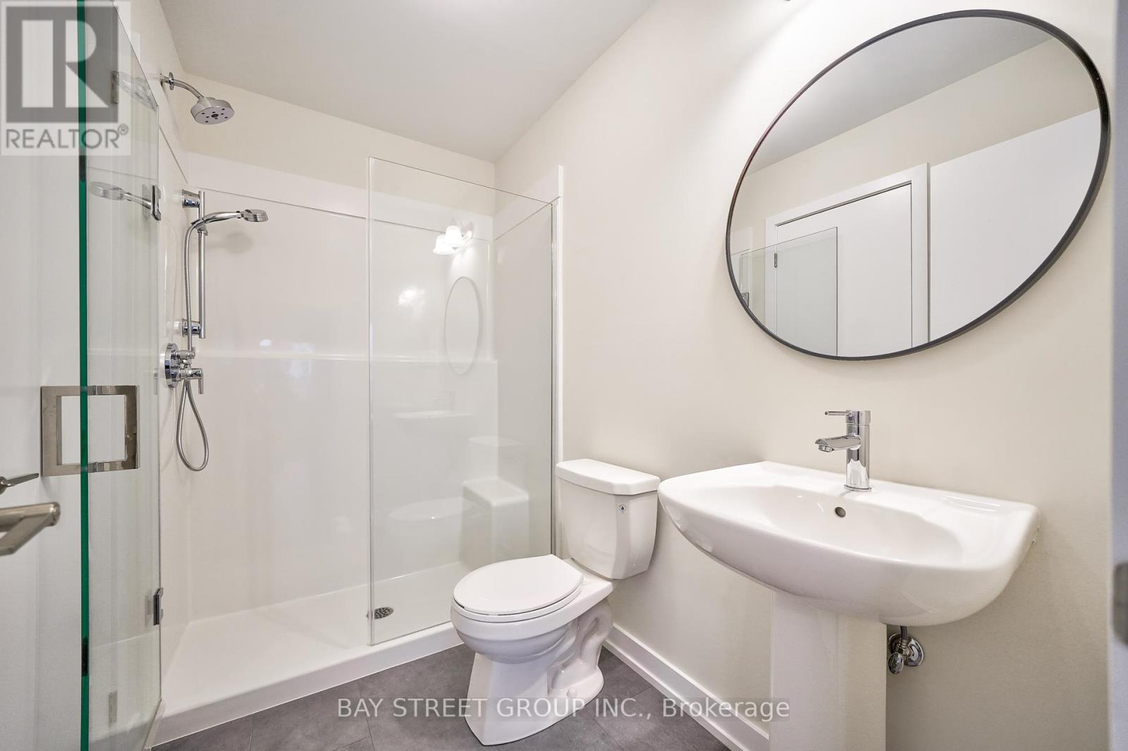 1324 Kaniv Street, Oakville, Ontario  L6M 5R3 - Photo 46 - W12443023