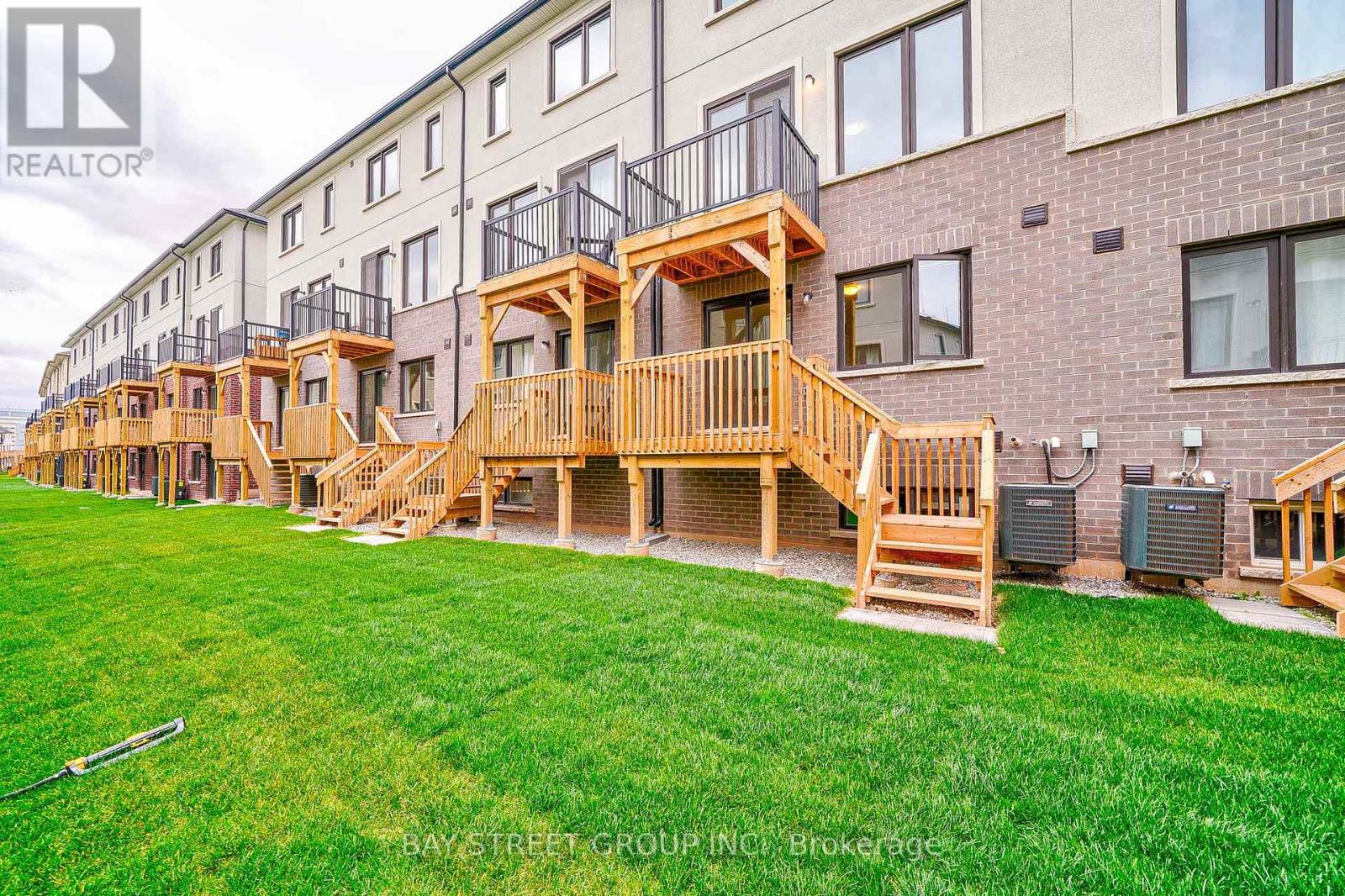 1324 Kaniv Street, Oakville, Ontario  L6M 5R3 - Photo 49 - W12443023