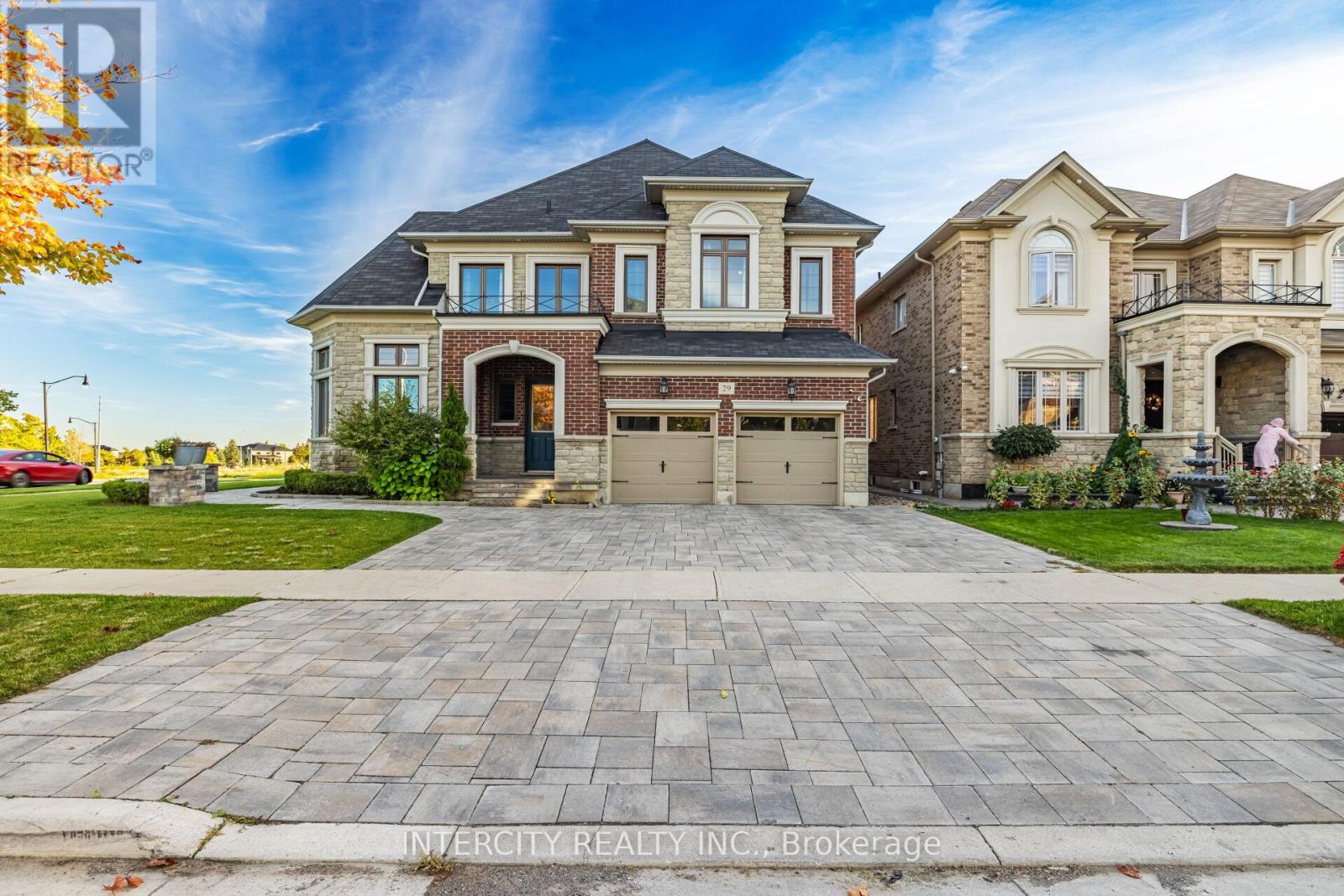 29 Chiming Road, Brampton (Toronto Gore Rural Estate), Ontario  L6P 4E1 - Photo 1 - W12443029