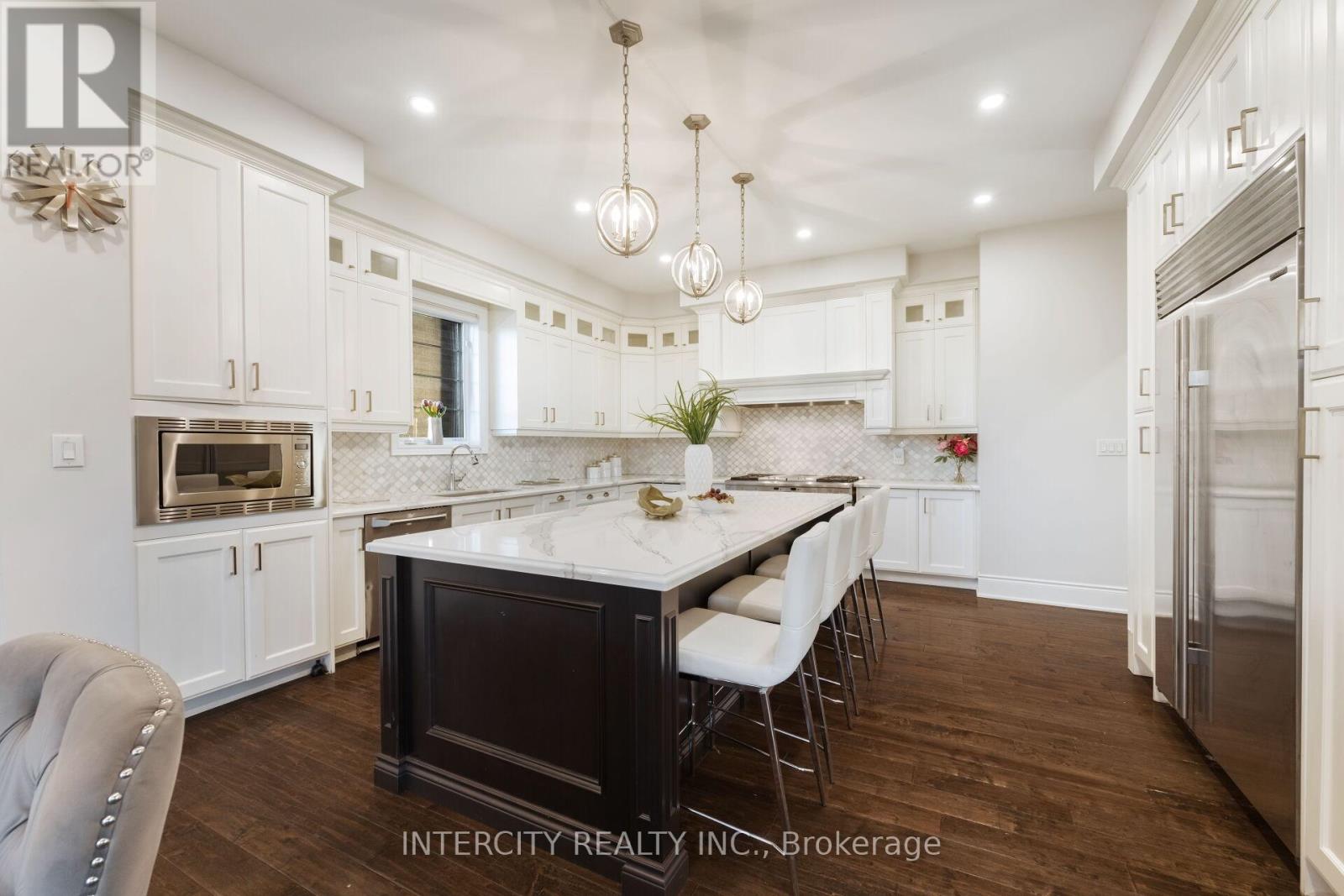 29 Chiming Road, Brampton (Toronto Gore Rural Estate), Ontario  L6P 4E1 - Photo 18 - W12443029