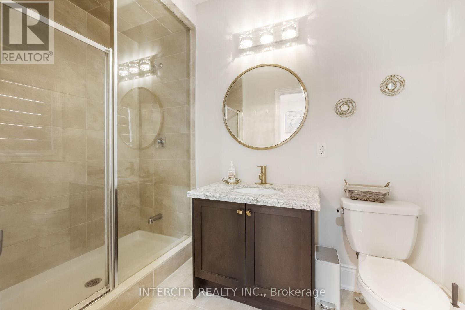 29 Chiming Road, Brampton (Toronto Gore Rural Estate), Ontario  L6P 4E1 - Photo 34 - W12443029