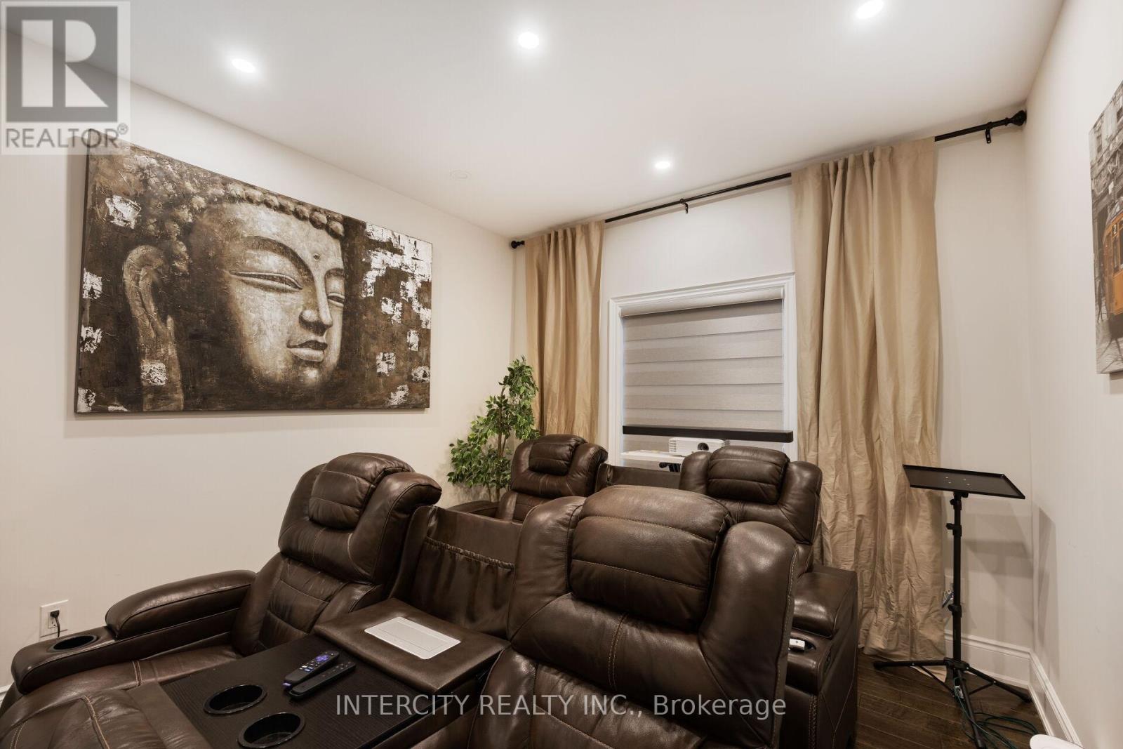 29 Chiming Road, Brampton (Toronto Gore Rural Estate), Ontario  L6P 4E1 - Photo 47 - W12443029