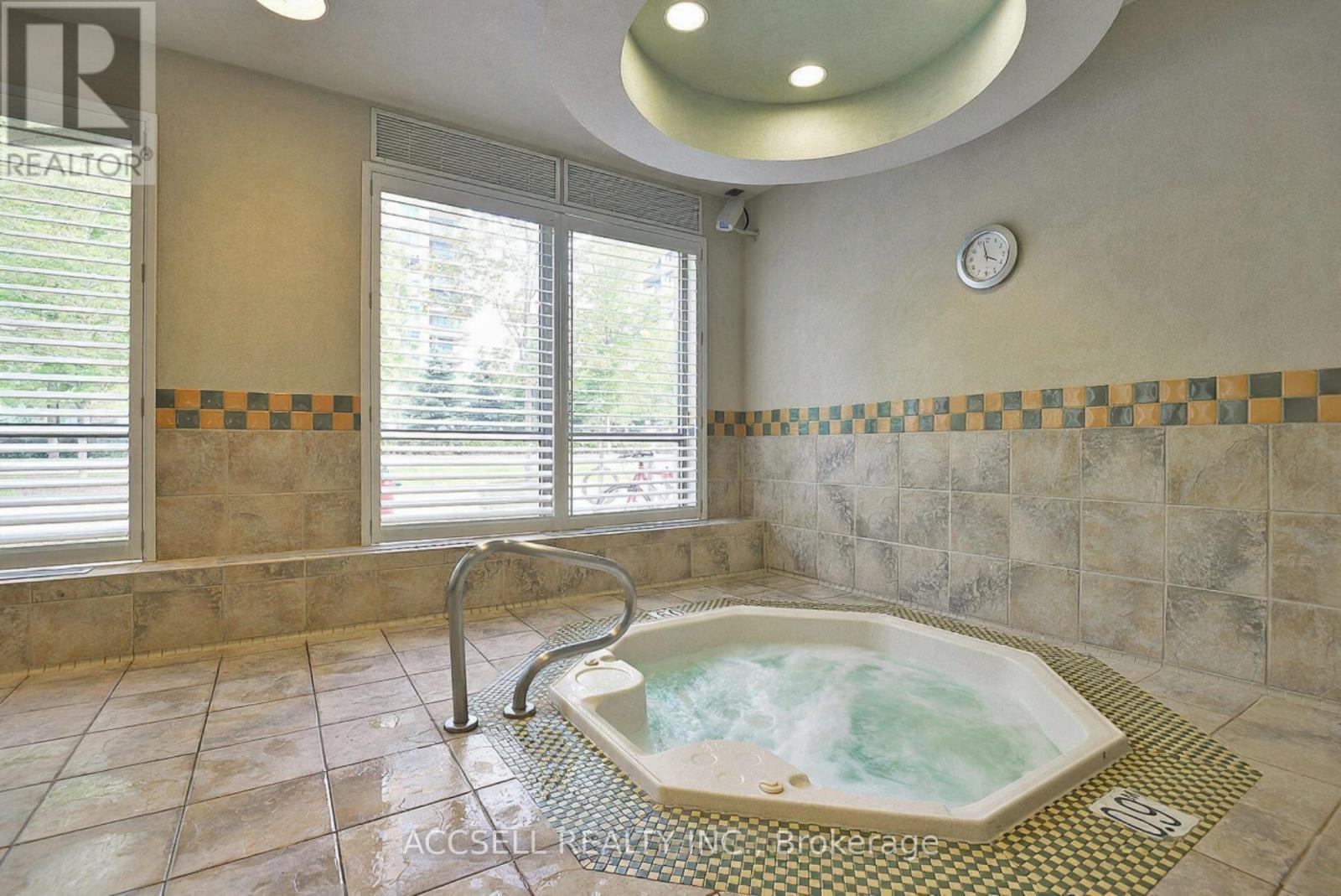 1816 - 5233 Dundas Street W, Toronto (Islington-City Centre West), Ontario  M9B 6M1 - Photo 37 - W12443055