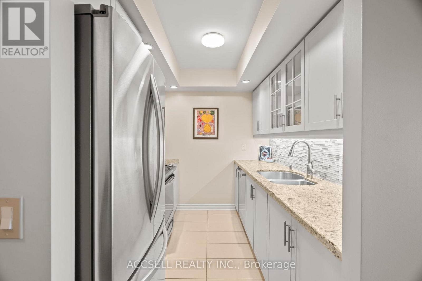 1816 - 5233 Dundas Street W, Toronto (Islington-City Centre West), Ontario  M9B 6M1 - Photo 7 - W12443055