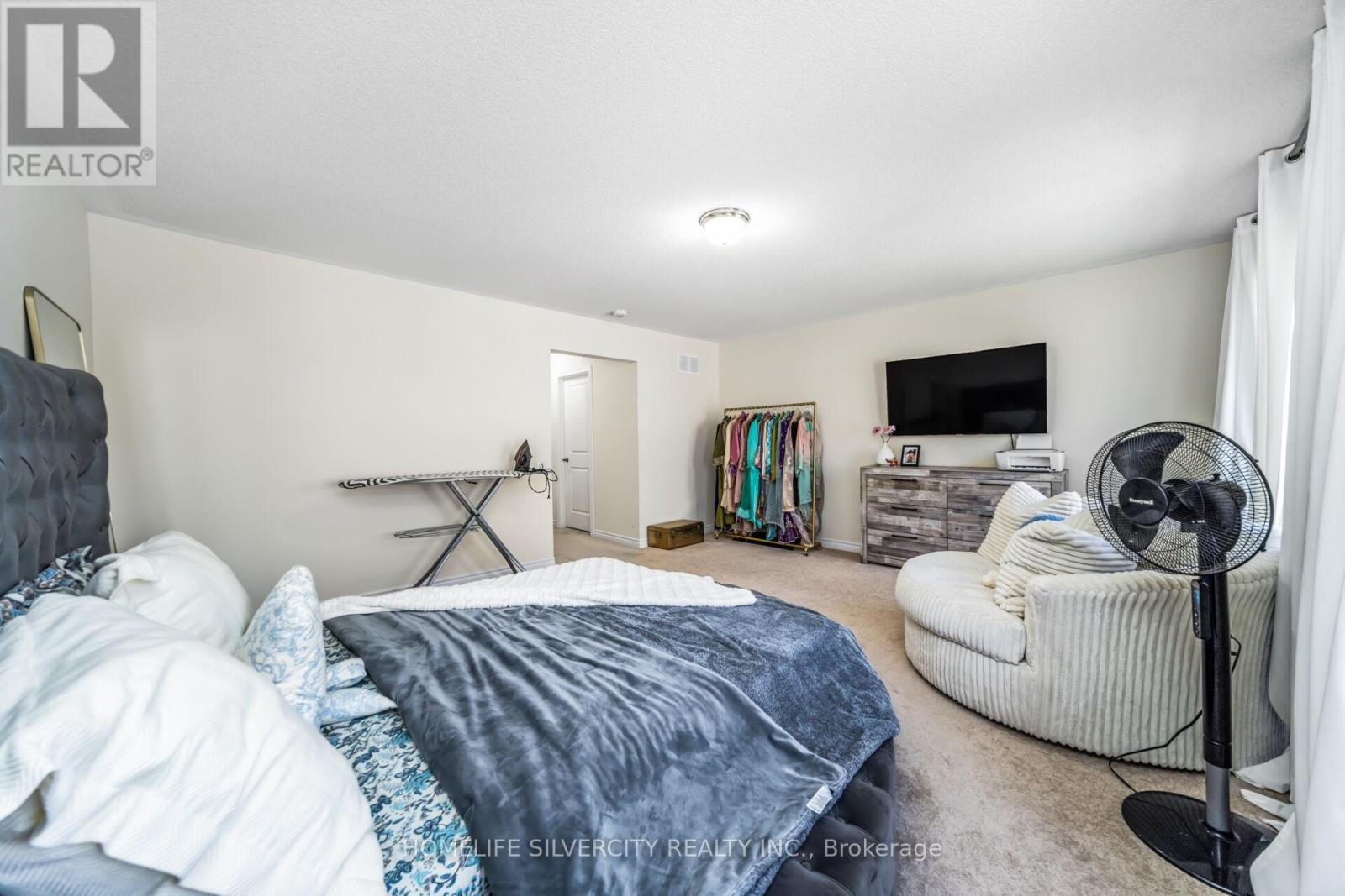 69 Tundra Road, Caledon, Ontario  L7C 4G9 - Photo 27 - W12443061