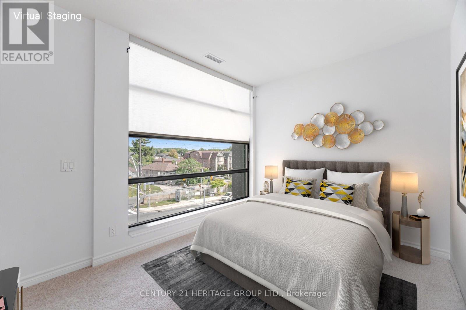 320 - 2522 Keele Street, Toronto (Maple Leaf), Ontario  M6L 2N8 - Photo 17 - W12443075