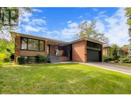 2240 SPRINGFIELD COURT, Mississauga, Ontario
