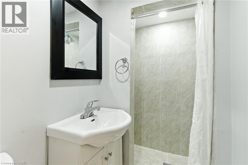 5 Windermere Road, St. Catharines, Ontario  L2T 3W1 - Photo 23 - 40776228