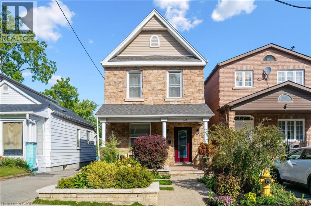 108 BARKER Avenue, Toronto, Ontario