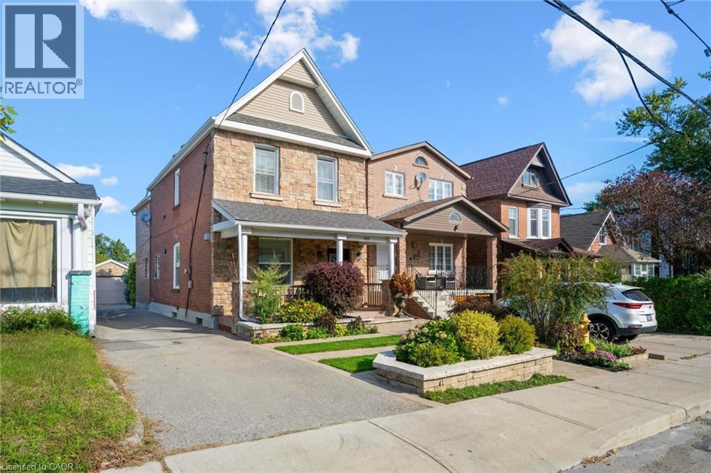 108 Barker Avenue, Toronto, Ontario  M4C 2N9 - Photo 2 - 40776201