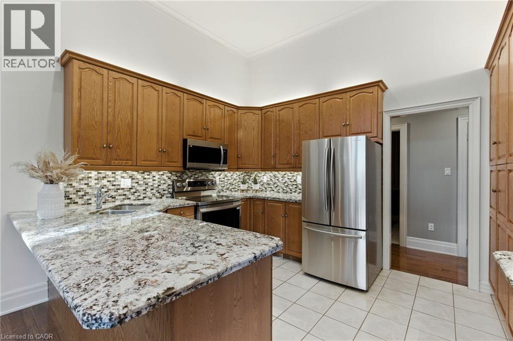 320 Fiddlers Green Road, Ancaster, Ontario  L9G 1X1 - Photo 17 - 40776159