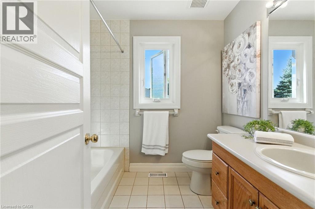 320 Fiddlers Green Road, Ancaster, Ontario  L9G 1X1 - Photo 33 - 40776159