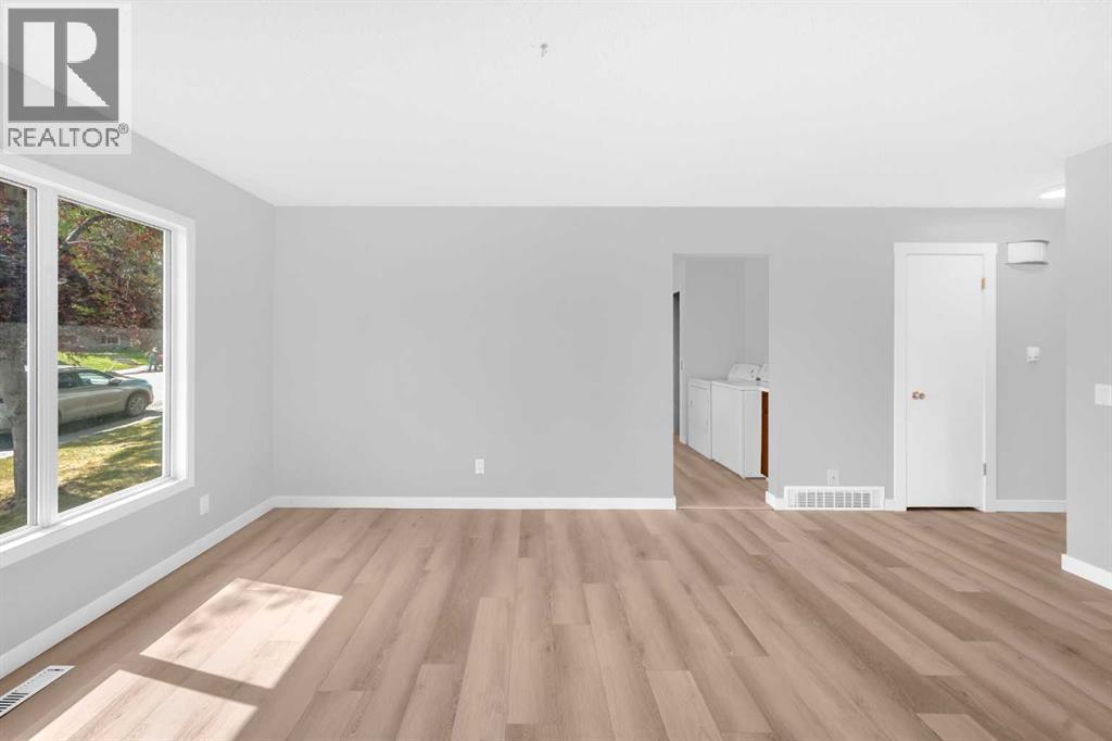 804 71 Avenue Nw, Calgary, Alberta  T2K 0N3 - Photo 11 - A2252343