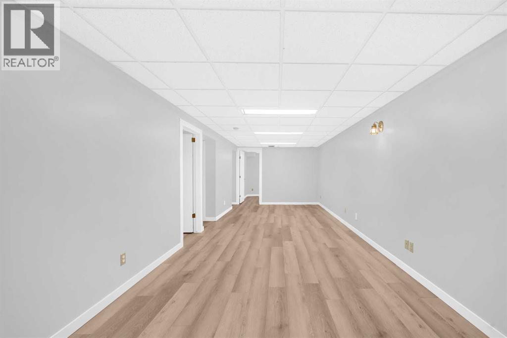 804 71 Avenue Nw, Calgary, Alberta  T2K 0N3 - Photo 27 - A2252343
