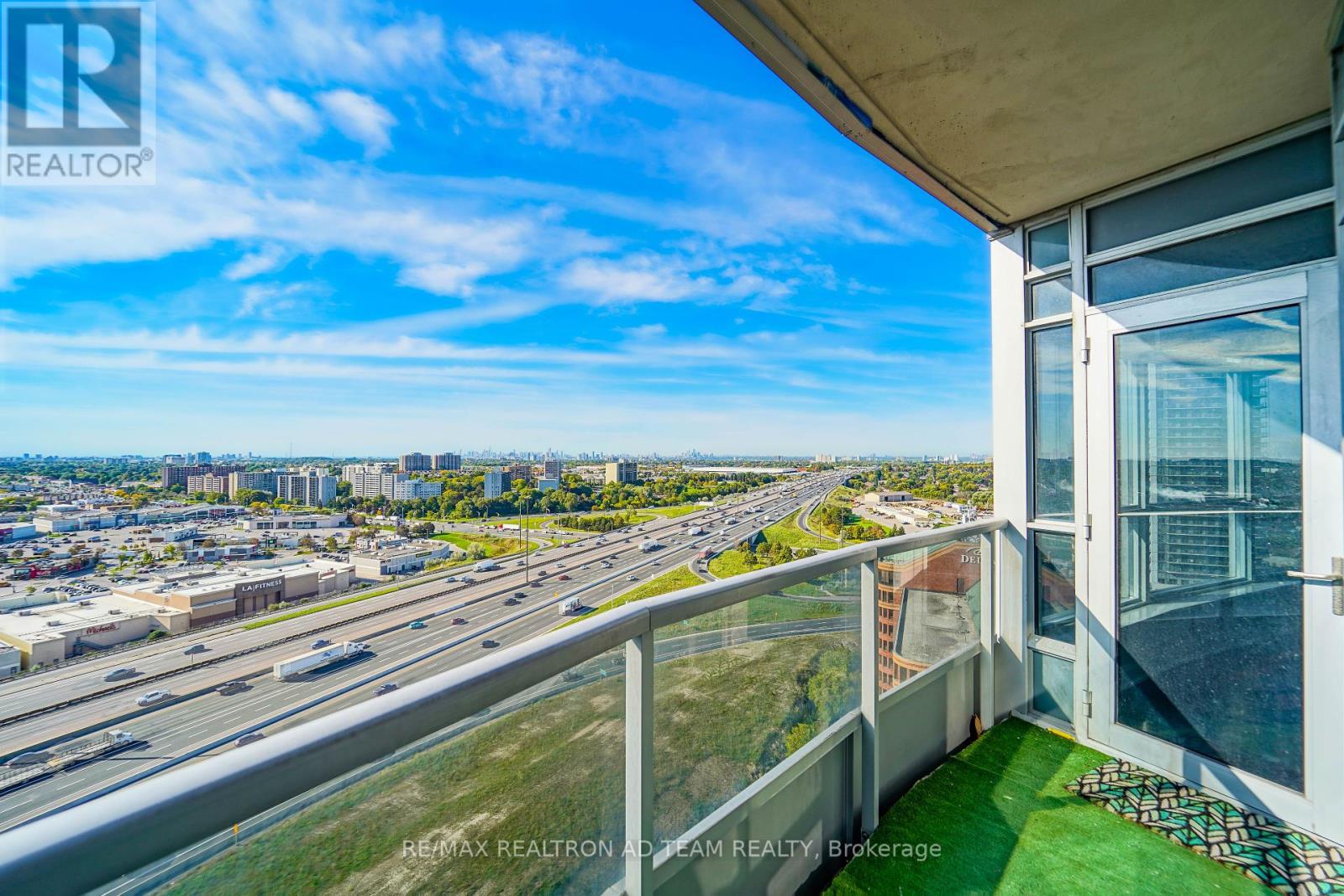 2204 - 125 Village Green Square, Toronto, Ontario  M1S 0G3 - Photo 21 - E12443159