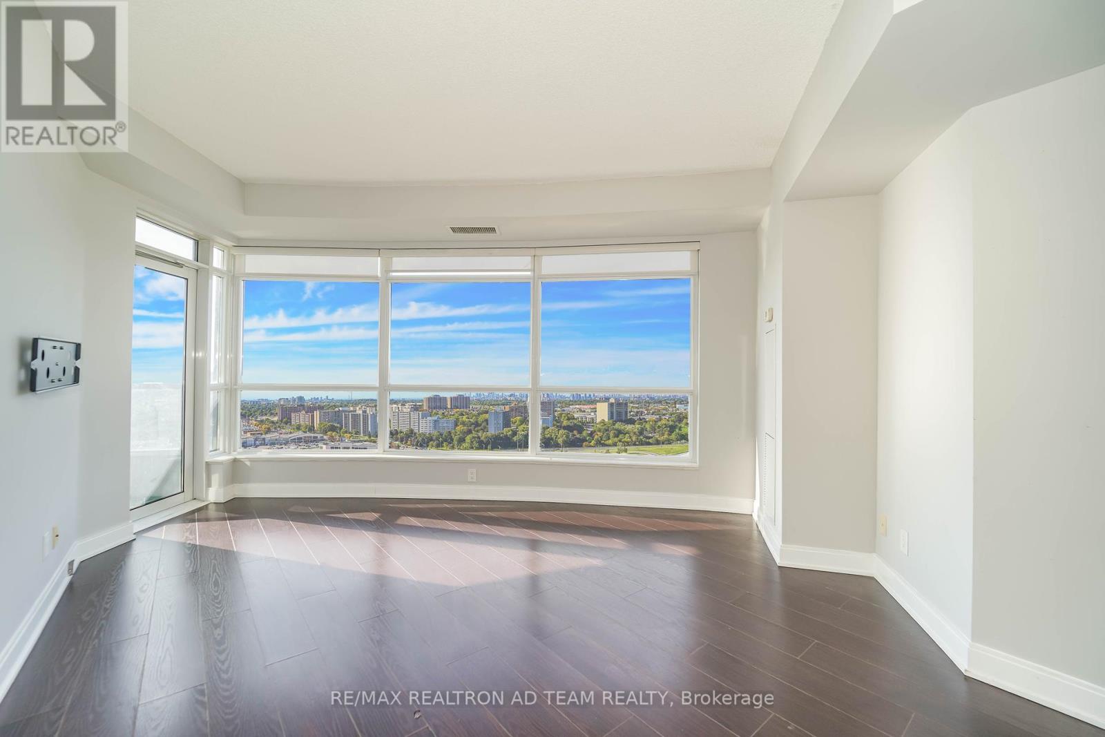 2204 - 125 Village Green Square, Toronto, Ontario  M1S 0G3 - Photo 6 - E12443159