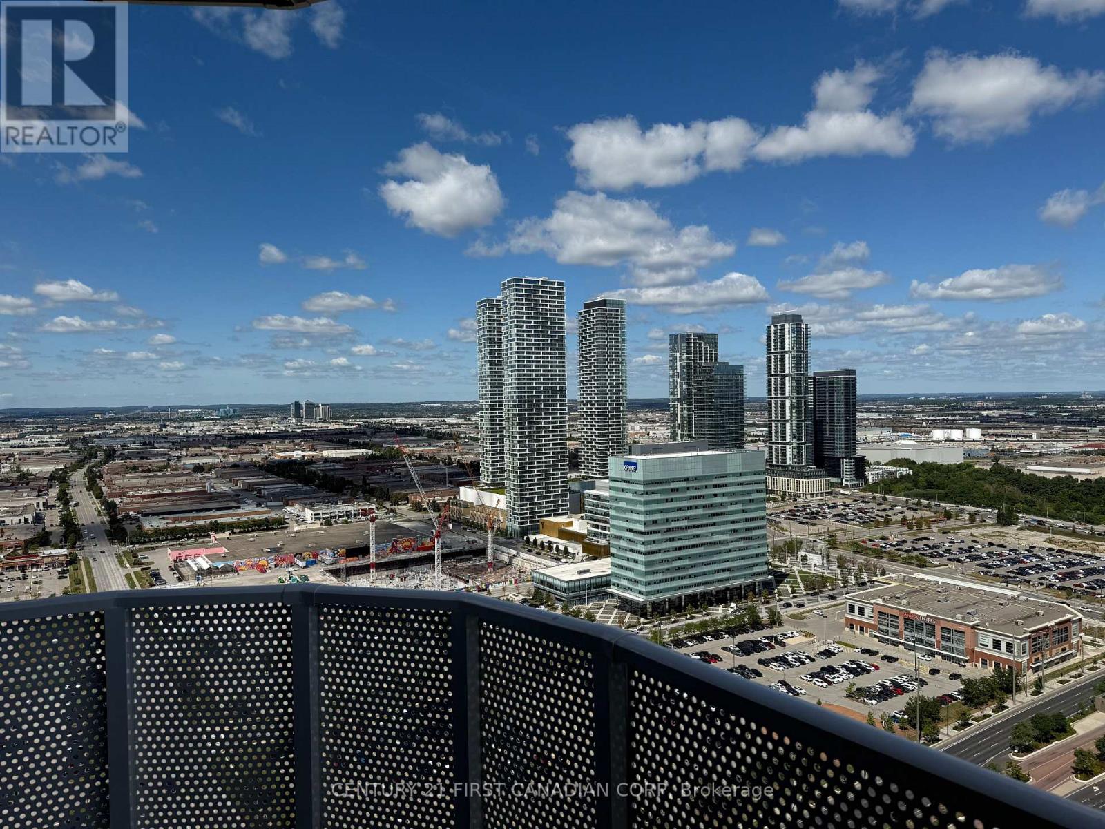 D-3705 - 28 Interchange Way N, Vaughan, Ontario  L4K 0P8 - Photo 7 - N12443294