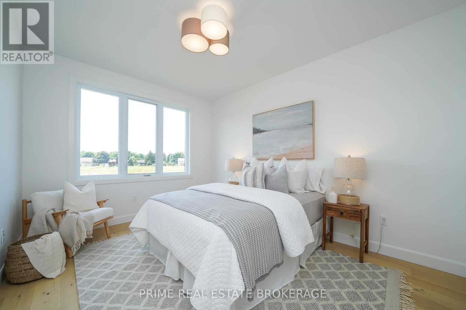 55 - 2 Coastal Crescent, Lambton Shores (Grand Bend), Ontario  N0M 1T0 - Photo 16 - X12443222
