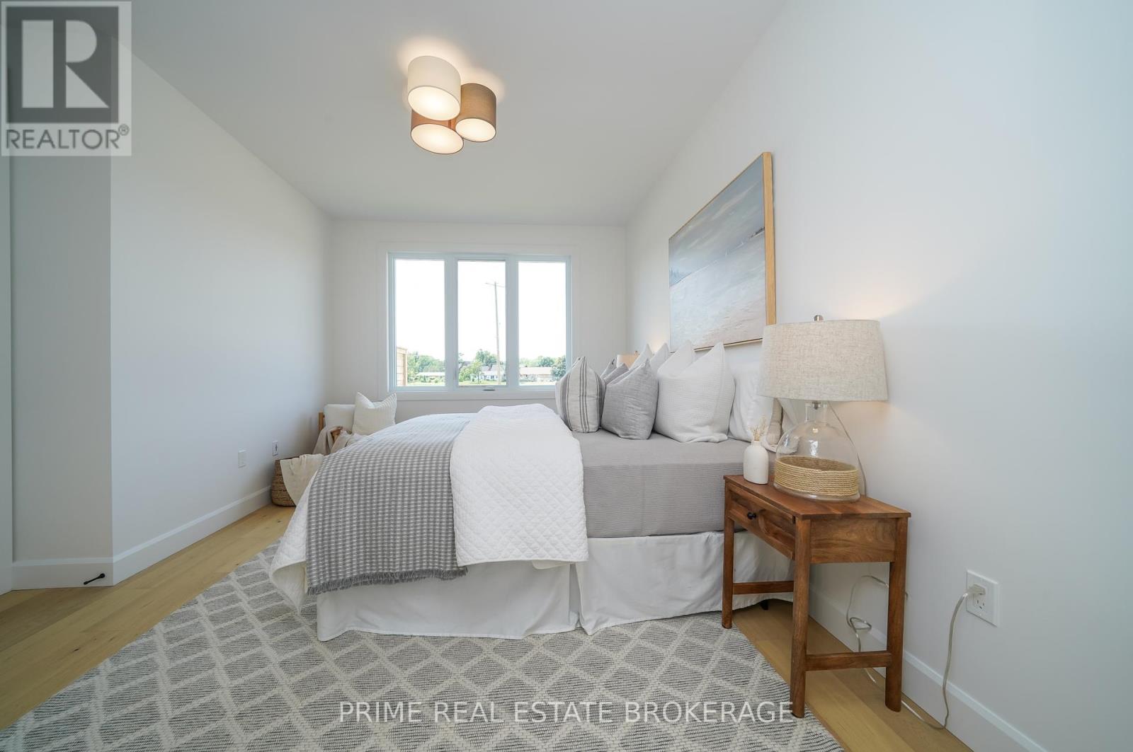 55 - 2 Coastal Crescent, Lambton Shores (Grand Bend), Ontario  N0M 1T0 - Photo 17 - X12443222