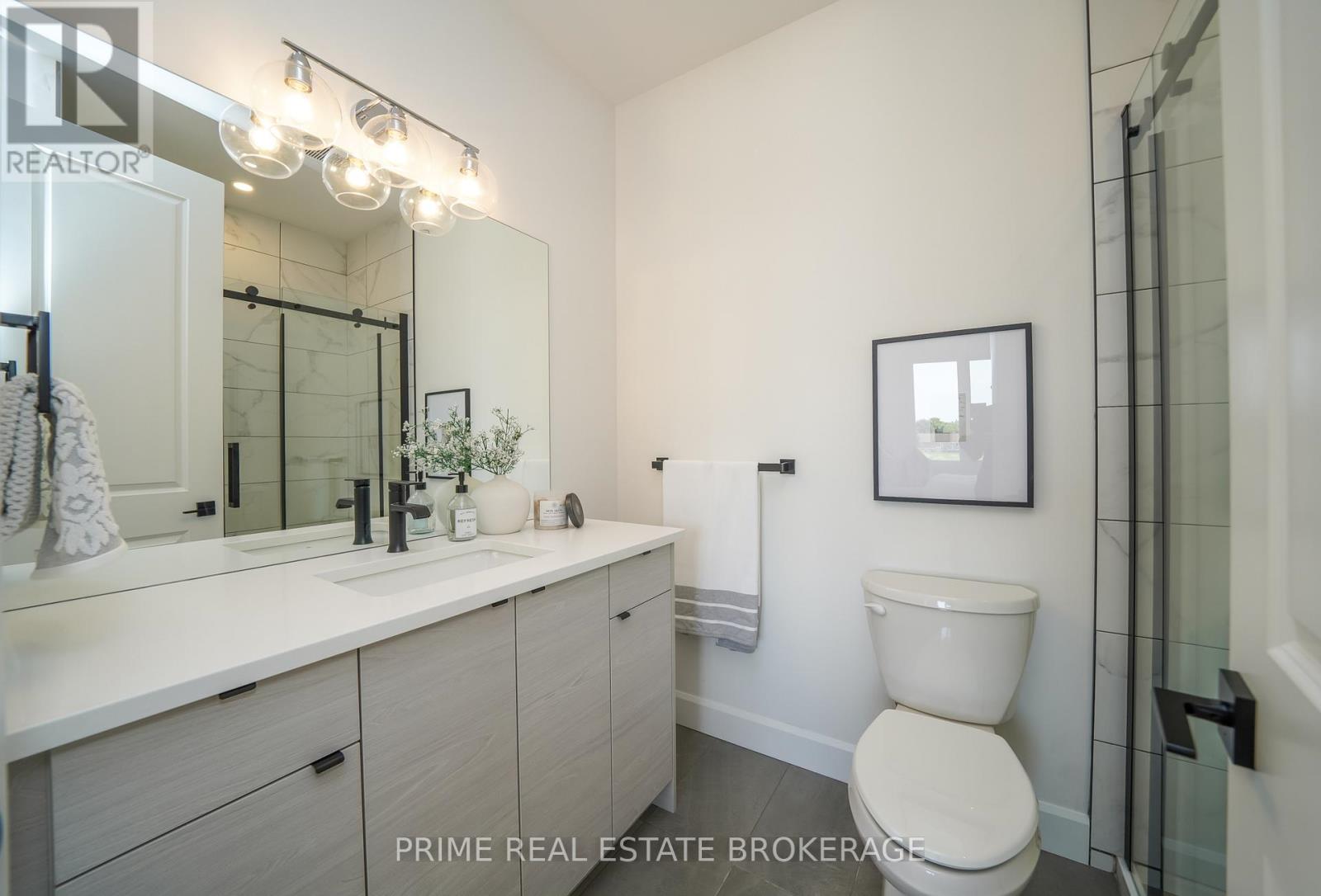 55 - 2 Coastal Crescent, Lambton Shores (Grand Bend), Ontario  N0M 1T0 - Photo 19 - X12443222