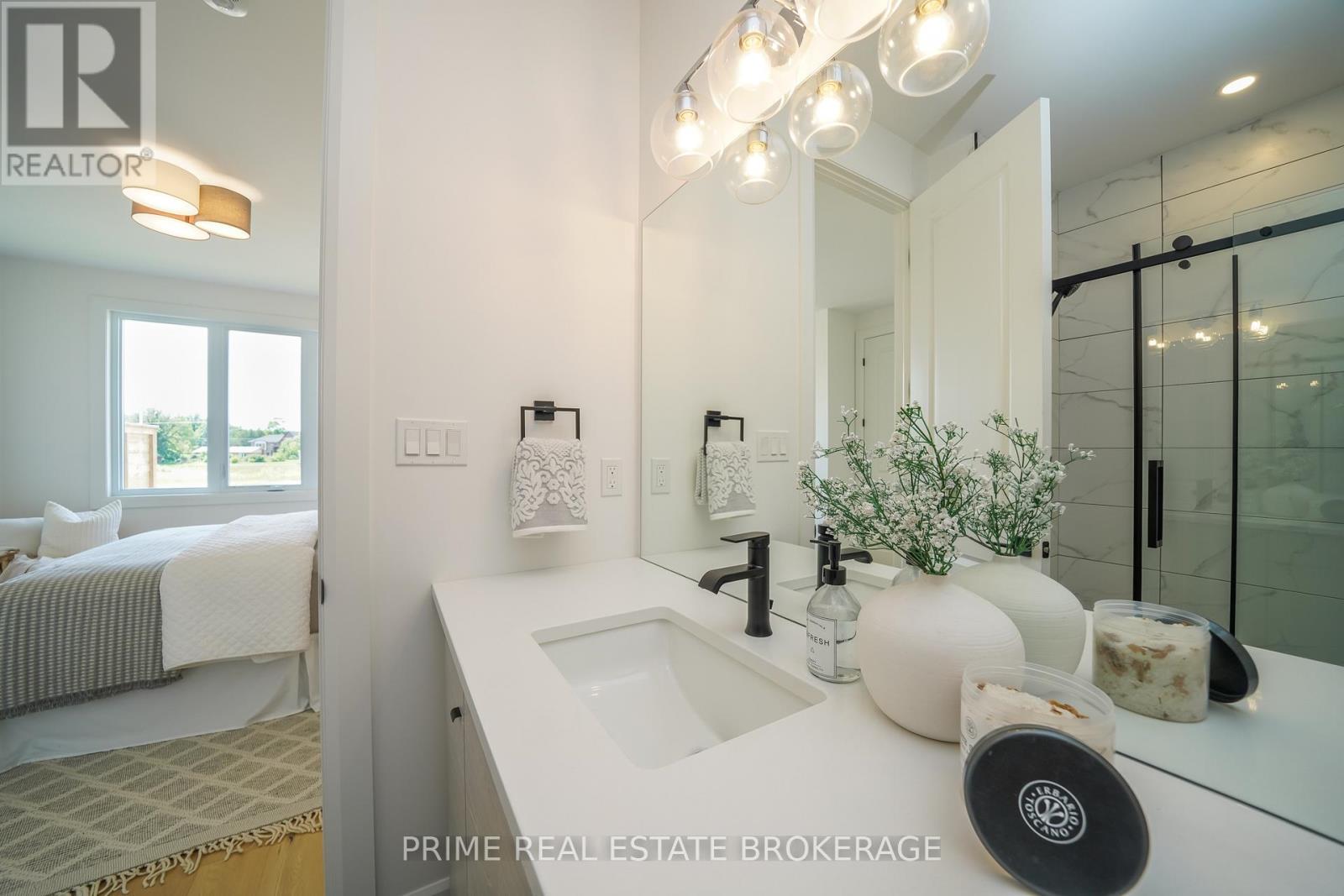 55 - 2 Coastal Crescent, Lambton Shores (Grand Bend), Ontario  N0M 1T0 - Photo 20 - X12443222