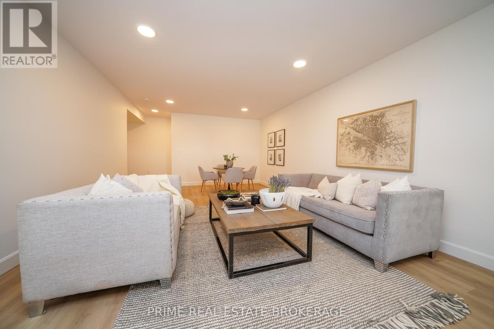 55 - 2 Coastal Crescent, Lambton Shores (Grand Bend), Ontario  N0M 1T0 - Photo 31 - X12443222