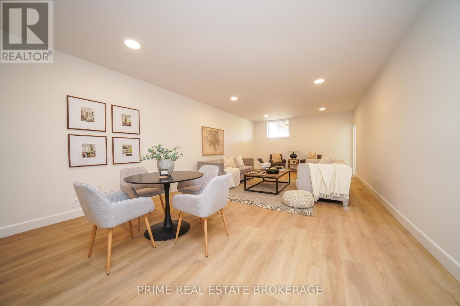 55 - 2 Coastal Crescent, Lambton Shores (Grand Bend), Ontario  N0M 1T0 - Photo 35 - X12443222