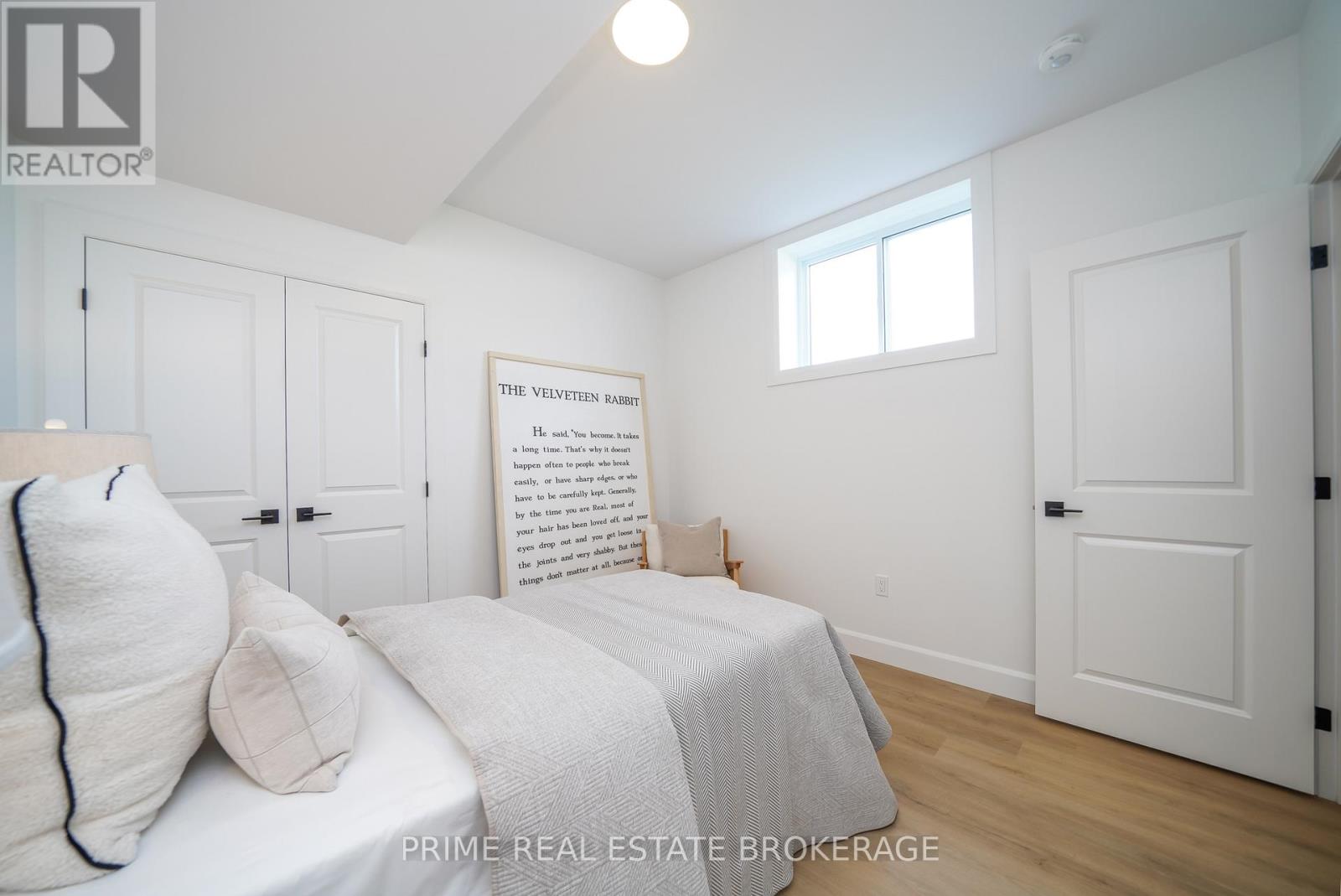55 - 2 Coastal Crescent, Lambton Shores (Grand Bend), Ontario  N0M 1T0 - Photo 38 - X12443222