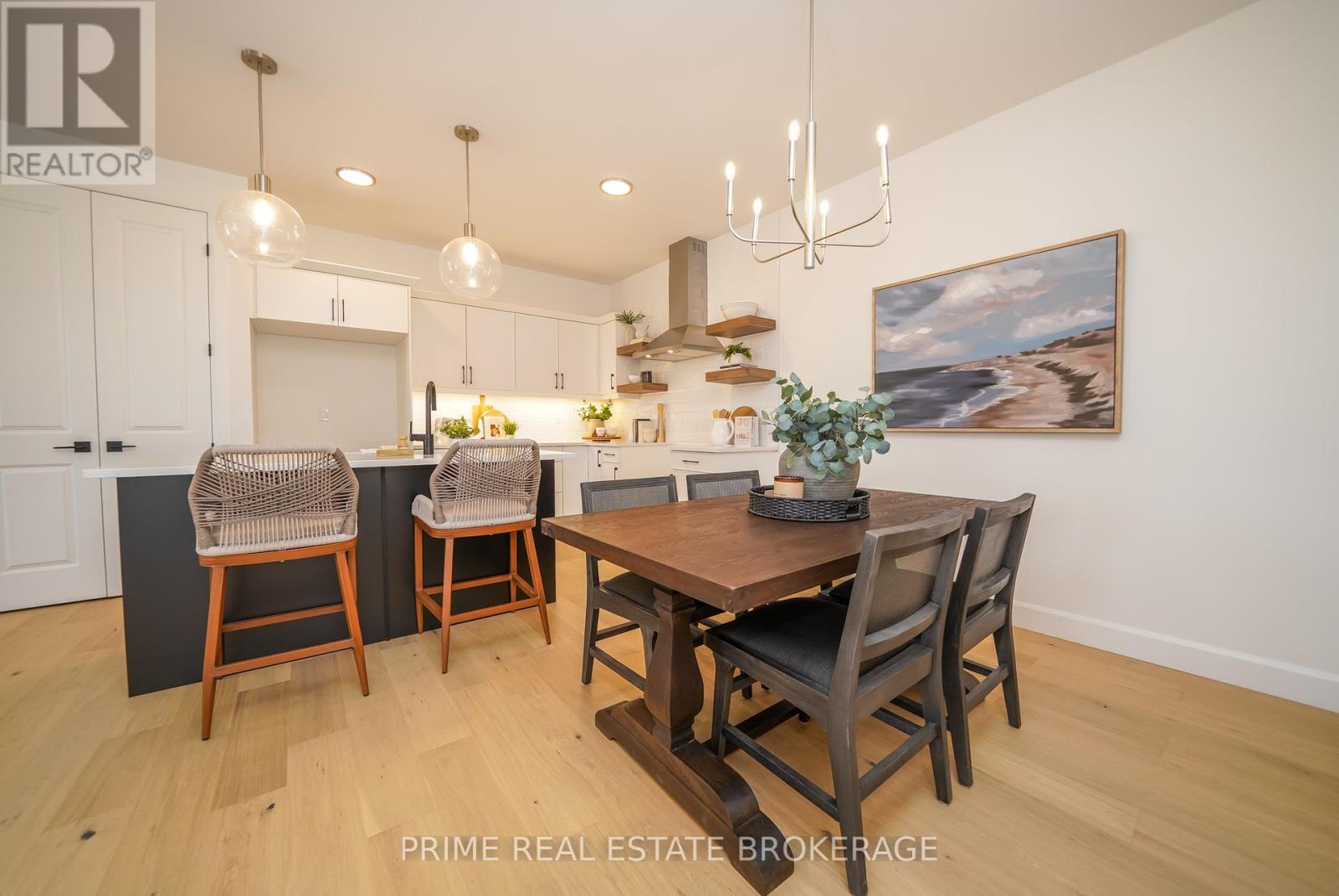 55 - 2 Coastal Crescent, Lambton Shores (Grand Bend), Ontario  N0M 1T0 - Photo 9 - X12443222
