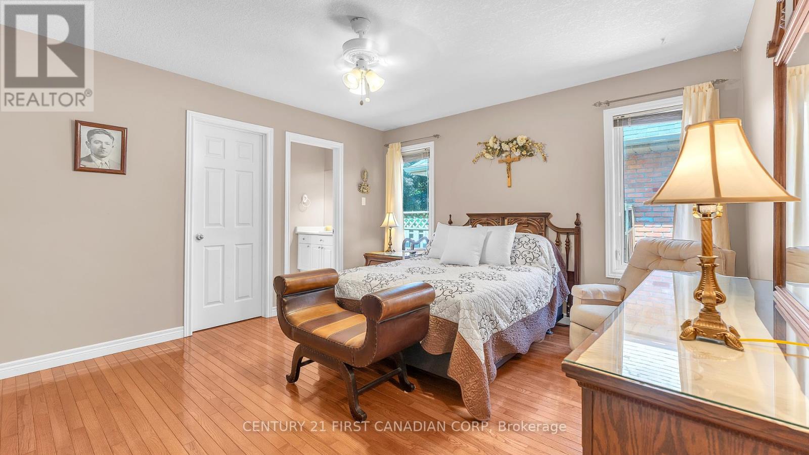 79 Wintergarden Road, London East (East A), Ontario  N5Y 5M3 - Photo 14 - X12443276