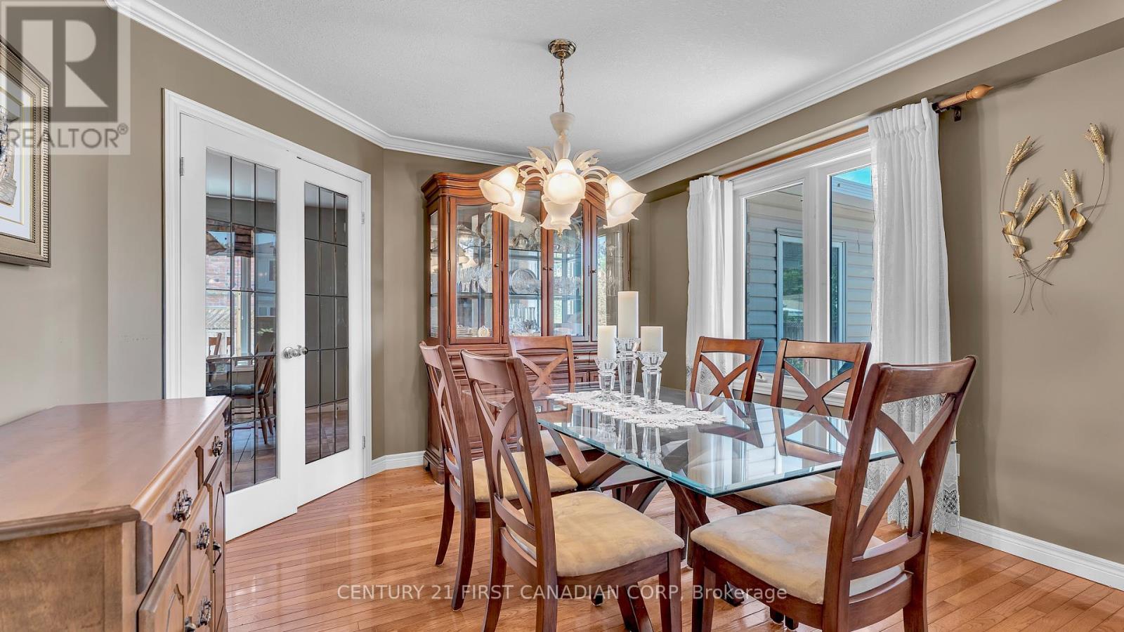 79 Wintergarden Road, London East (East A), Ontario  N5Y 5M3 - Photo 6 - X12443276