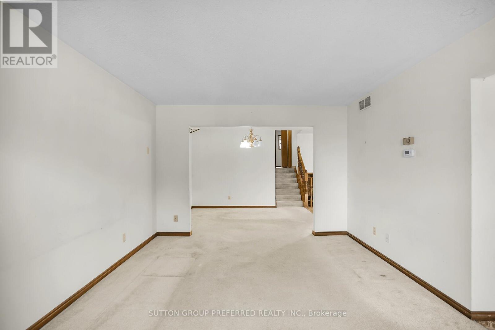 4 Corinth Court, London East (East A), Ontario  N5Y 5A8 - Photo 7 - X12443289