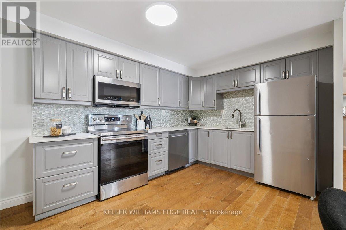 304 - 165 Bold Street, Hamilton (Durand), Ontario  L8P 1V4 - Photo 17 - X12442926