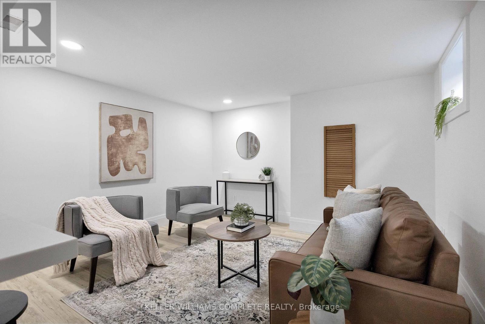 7 Swan Drive, St. Catharines (Glendale/glenridge), Ontario  L2T 2C2 - Photo 29 - X12442927