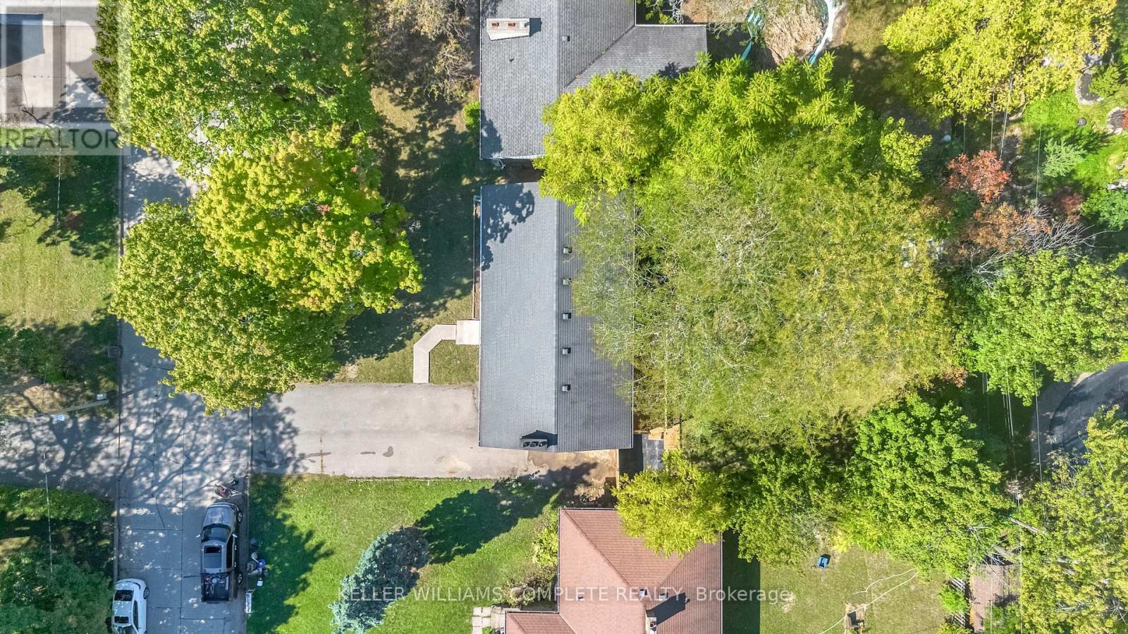 7 Swan Drive, St. Catharines (Glendale/glenridge), Ontario  L2T 2C2 - Photo 46 - X12442927