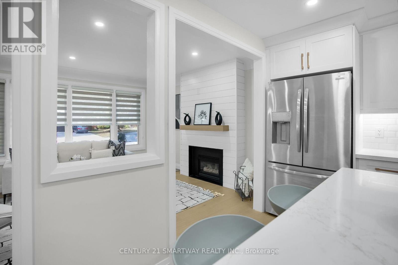 633 Donegal Drive, London North (North P), Ontario  N6H 3H6 - Photo 10 - X12442944