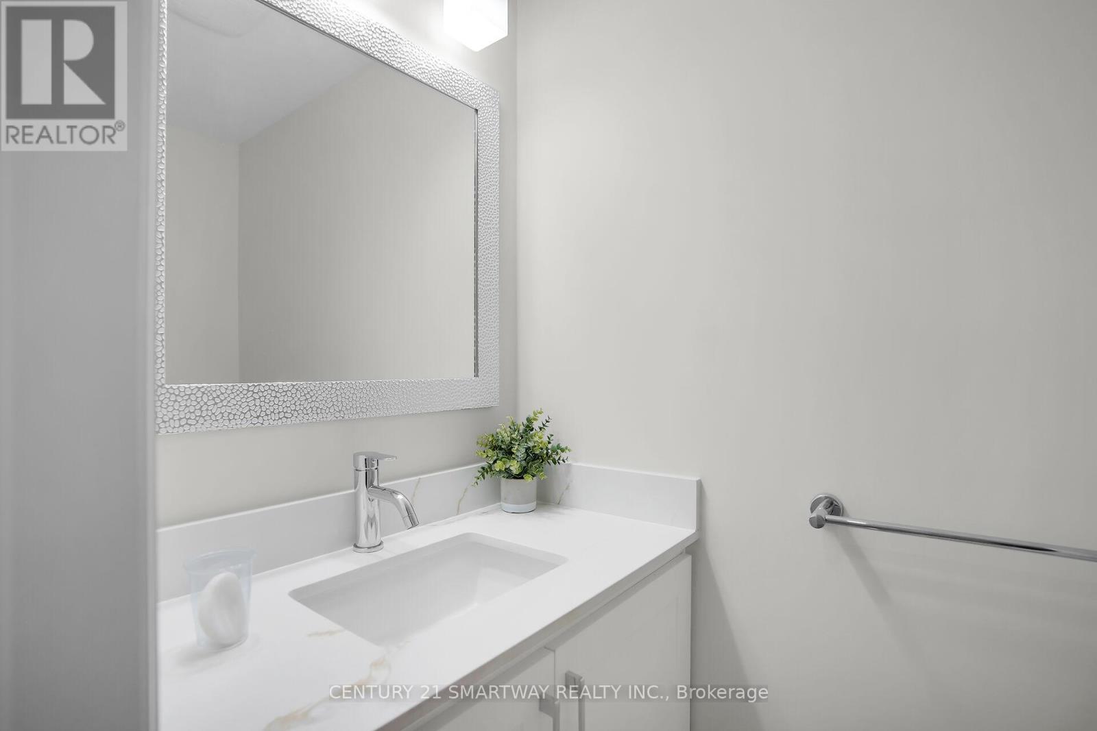 633 Donegal Drive, London North (North P), Ontario  N6H 3H6 - Photo 22 - X12442944