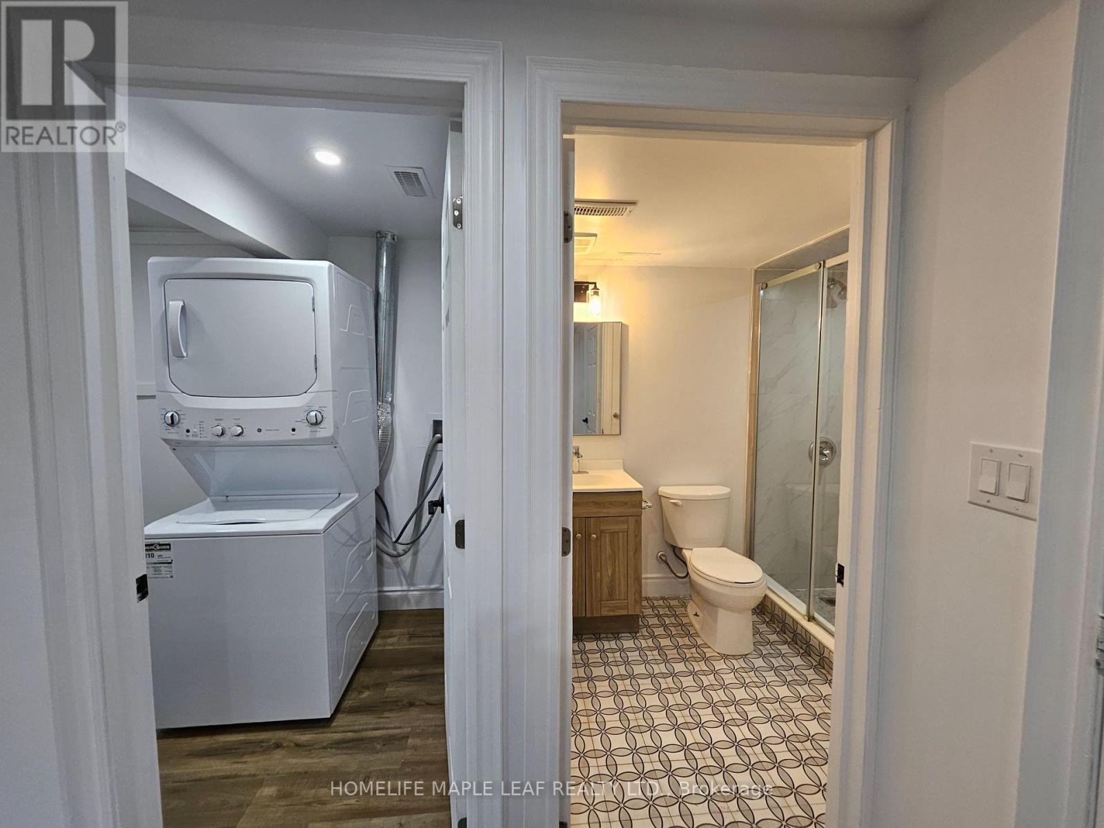 56 Helene Crescent, Waterloo, Ontario  N2L 5E5 - Photo 29 - X12443012